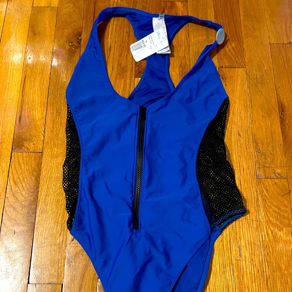 Bathing suit